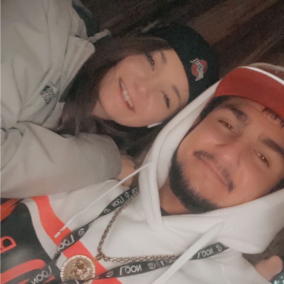 Meet your Posher, Joshua - Picture 1 of 1